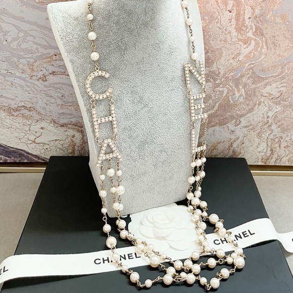 Chanel 19B Logo Strass Pearl Multi-StrandNecklace - Picture 2 of 11